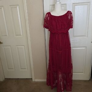Elegant Red Lace Maxi Dress